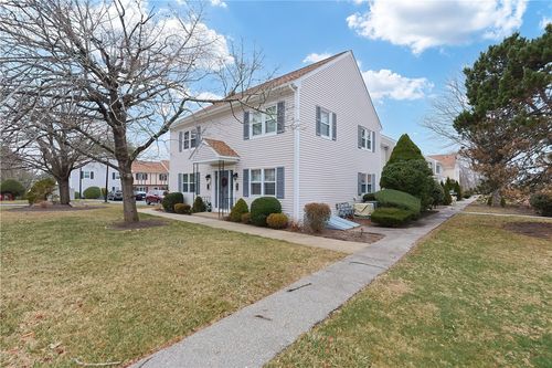 apt-53-2970 Mendon Rd, Cumberland, RI, 02864-3460 | Card Image