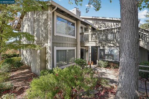 apt-2-2666 Saklan Indian Dr, Walnut Creek, CA, 94595-3028 | Card Image
