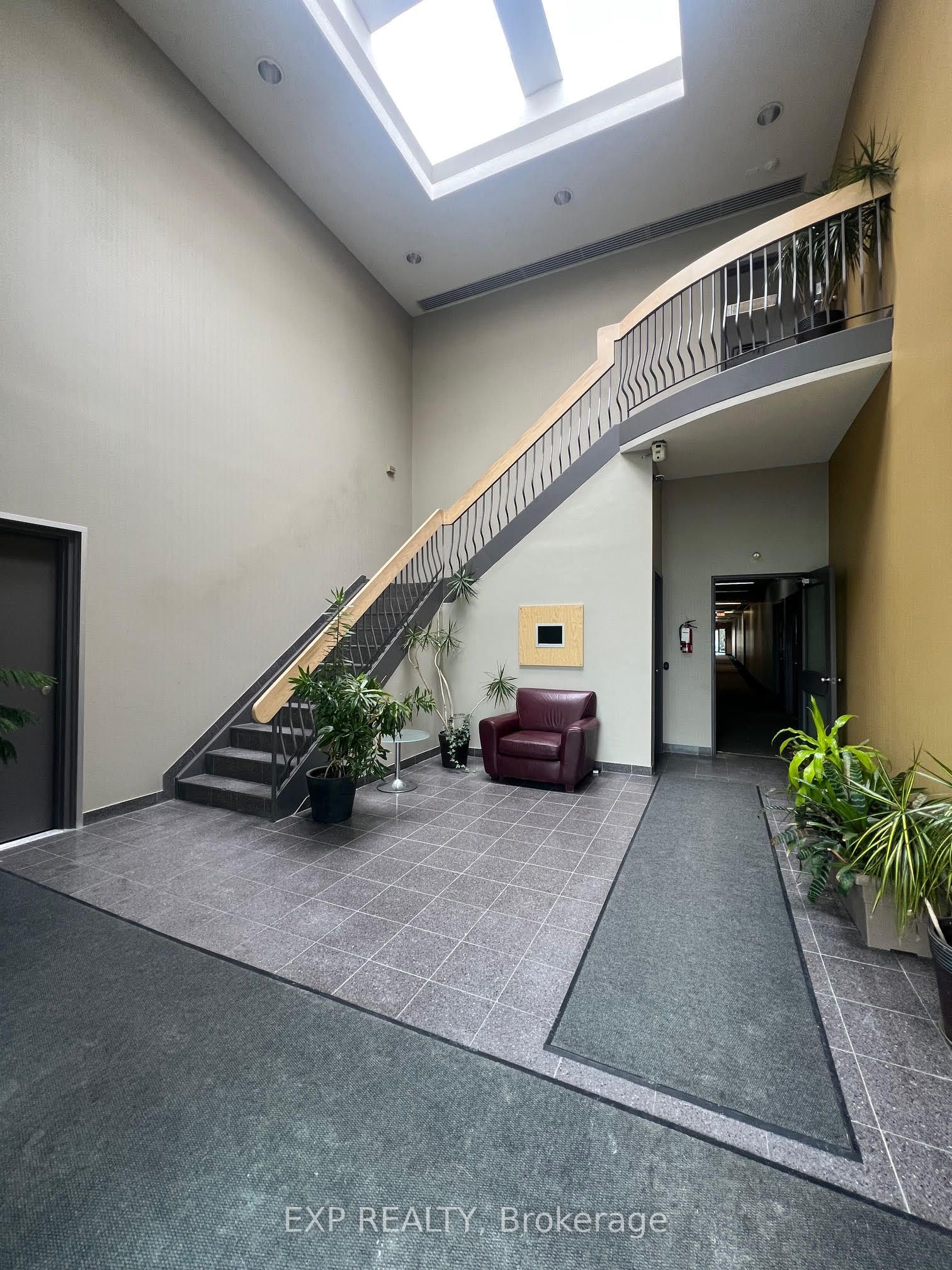 Commercial Lease in Markham 2