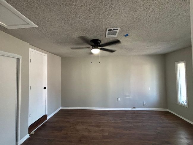 4414 Botany Ln, House other with 4 bedrooms, 2 bathrooms and null parking in Houston TX | Image 4