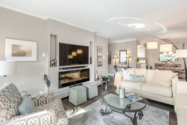 305 - 1351 Martin St, Condo with 2 bedrooms, 1 bathrooms and 1 parking in White Rock BC | Image 15