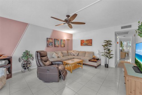 2035-2035 Ventnor H, Deerfield Beach, FL, 33442 | Card Image