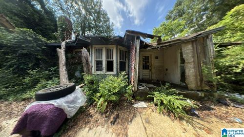 417 Young St, Selma, AL, 36701-5769 | Card Image