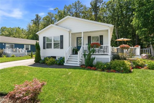 1 Cheryl Ln, Coventry, RI, 02816-8051 | Card Image