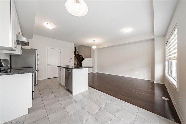 391 Athabasca Common, Townhouse with 3 bedrooms, 3 bathrooms and 2 parking in Oakville ON | Image 13