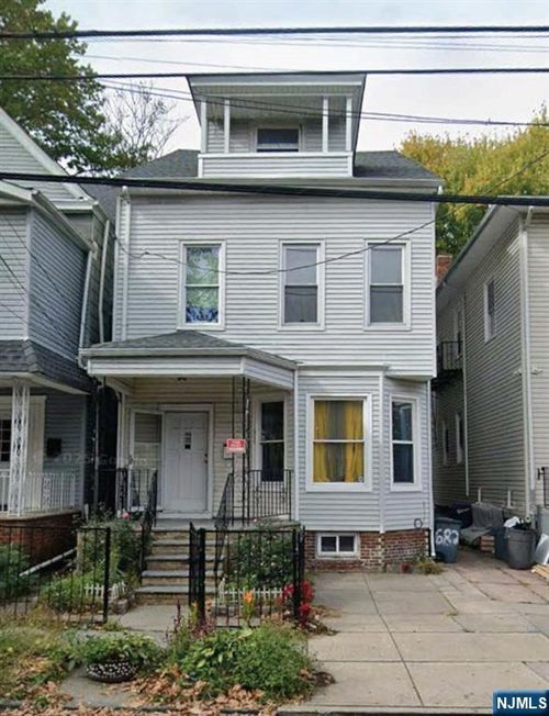 686 25th Street, Paterson, NJ, 07504 | Card Image