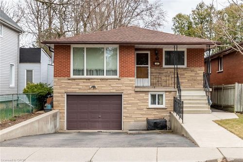 45 Leland St, Hamilton, ON, L8S2Z9 | Card Image