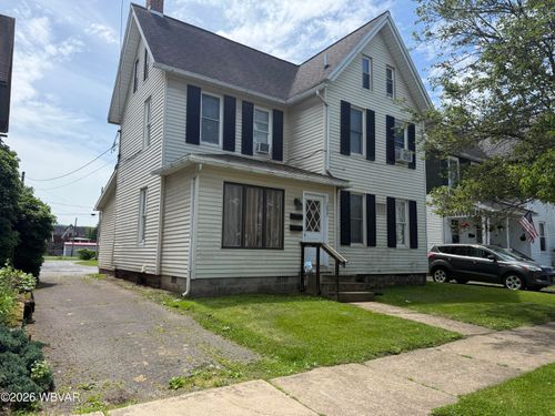 1237 Memorial Ave, Williamsport, PA, 17701-4562 | Card Image