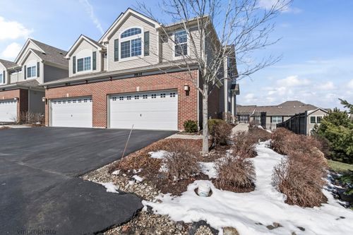 9834 Cummings St, Huntley, IL, 60142-6039 | Card Image