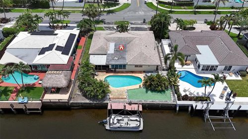 271 Se 4th St, Pompano Beach, FL, 33060-8005 | Card Image