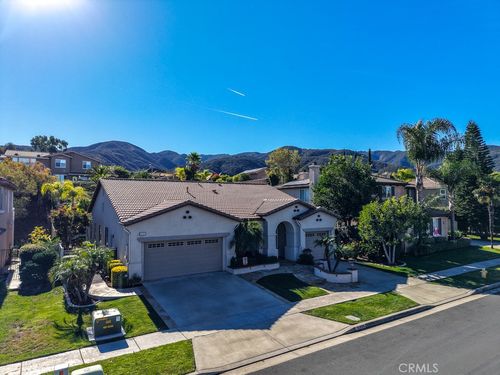 930 Mccall Cir, Corona, CA, 92881-8489 | Card Image