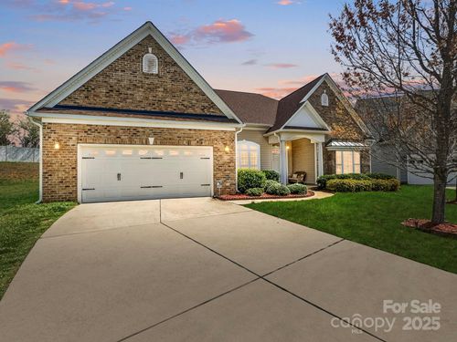 7371 Vanguard Ct, Stanley, NC, 28164-6900 | Card Image