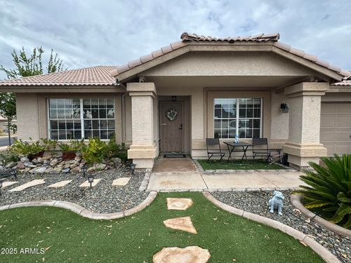 820 N Owl Dr, Gilbert, AZ, 85234-7526 | Card Image