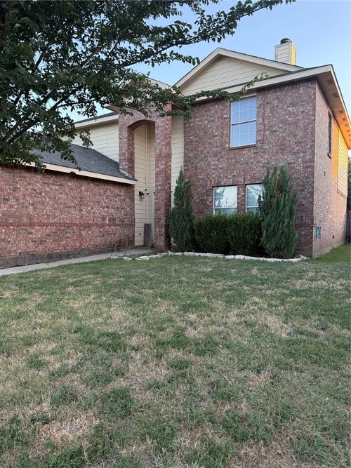 12134 Shine Ave, Rhome, TX, 76078-6007 | Card Image