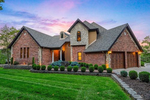 389 Wilson Rd, Branson, MO, 65616-9129 | Card Image