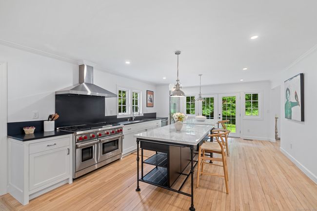 148 W Hills Rd, House other with 5 bedrooms, 5 bathrooms and null parking in New Canaan CT | Image 13