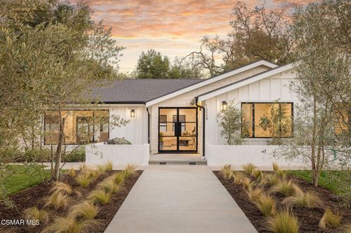 1324 La Granada Dr, Thousand Oaks, CA, 91362-2140 | Card Image