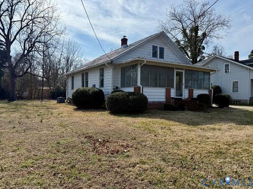 312 E Church St, Kilmarnock, VA, 22482-9597 | Card Image