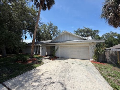 204 W Ridgewood Ct, Longwood, FL, 32779-3311 | Card Image