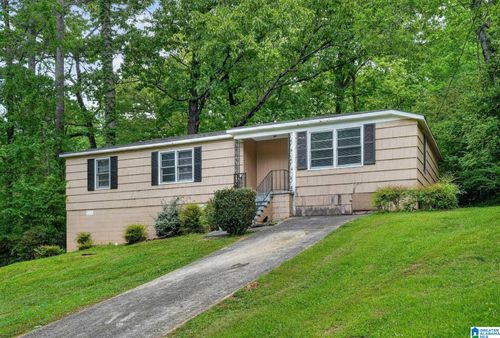 9869 Greenlee Rd, BIRMINGHAM, AL, 35215-8043 | Card Image