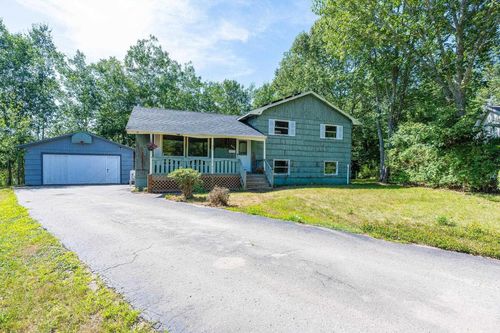 965 Labrador Lane, Greenwood, NS, B0P1N0 | Card Image