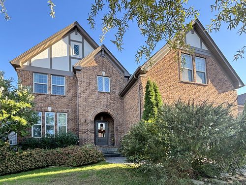 620 Westcott Ln, Nolensville, TN, 37135-4009 | Card Image