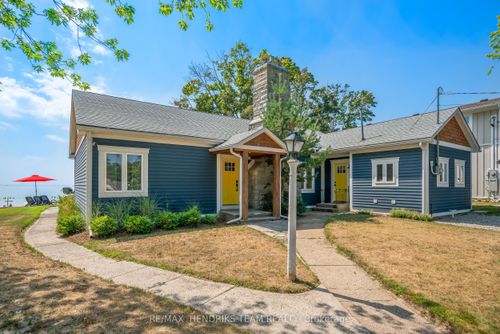 4111 Erie Rd, Crystal Beach, ON, L0S1B0 | Card Image