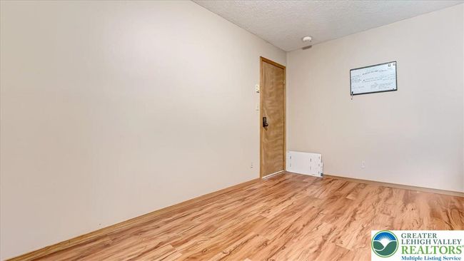 838 Cayuga Way, House other with 4 bedrooms, 3 bathrooms and null parking in Stroudsburg PA | Image 37