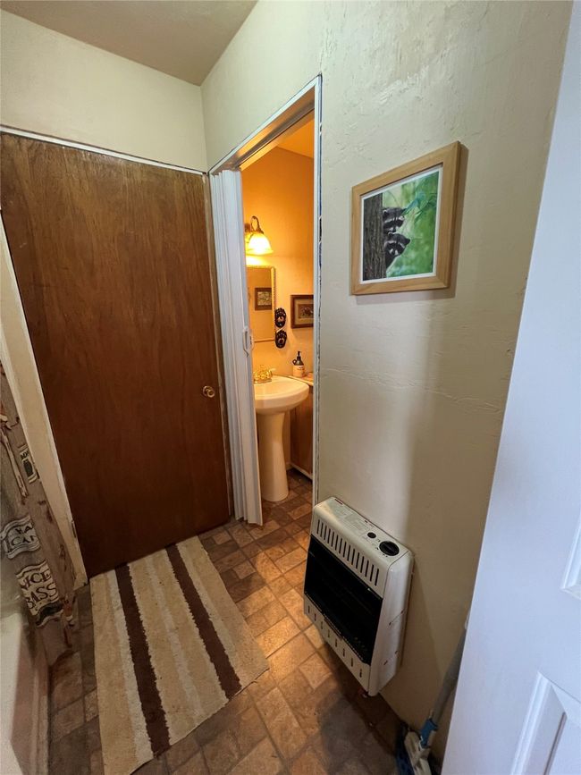 hallway to bathroom | Image 50