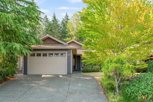 354 Davis Ave, Parksville, BC, V9P2V4 | Card Image