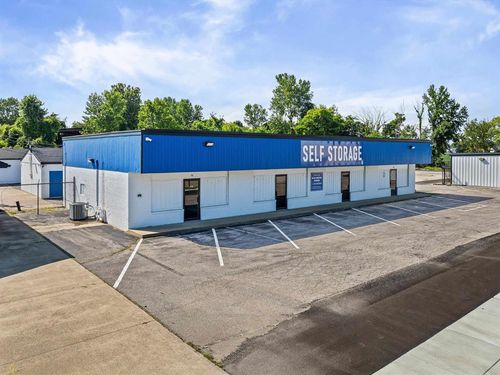 3149 Commonwealth Ct, Owensboro, KY, 42303-2200 | Card Image