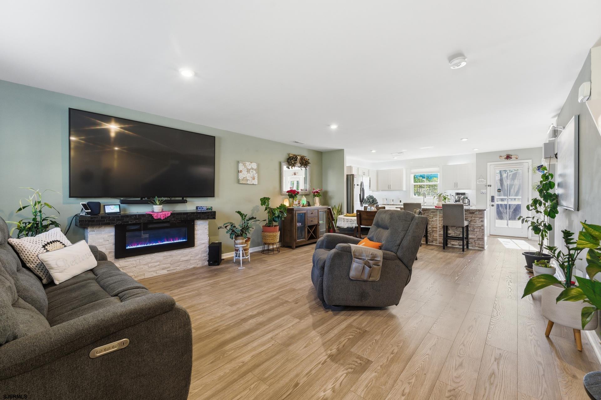 Residential in Hamilton Township 4