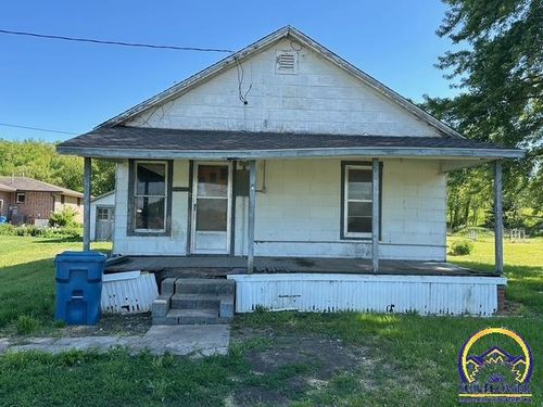 715 Boone St, Madison, KS, 66801 | Card Image