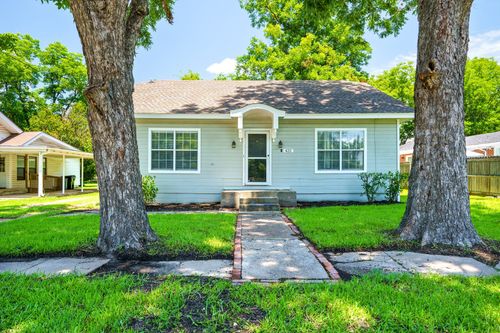 422 W High St, Wills Point, TX, 75169-2019 | Card Image