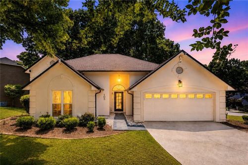 105 River Terrace Pt, Roswell, GA, 30076-4416 | Card Image