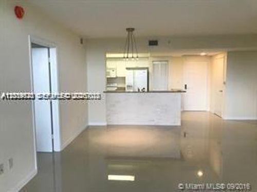 2115-19501 W Country Club Dr, Aventura, FL, 33180-2480 | Card Image