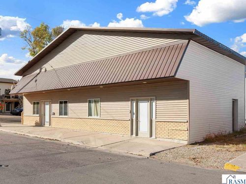 215 Paquin St E, Waterville, MN, 56096-1456 | Card Image