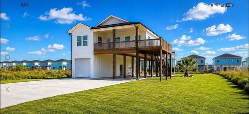 220 Windjammer St, Rockport, TX, 78382-8800 | Card Image