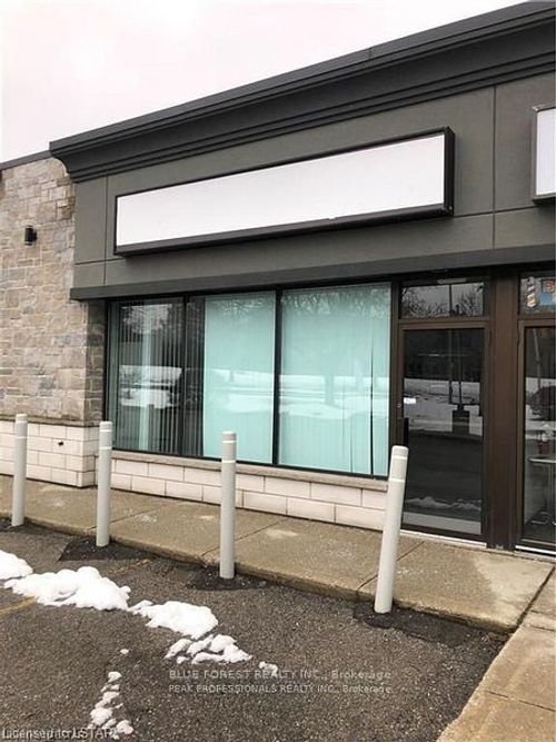 4-1329 Fuller St, London, ON, N5Y4R1 | Card Image