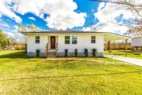 143 Kraemer St, Houma, LA, 70364-1031 | Card Image