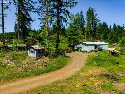 39533 Ann Ln, Marcola, OR, 97454-9806 | Card Image