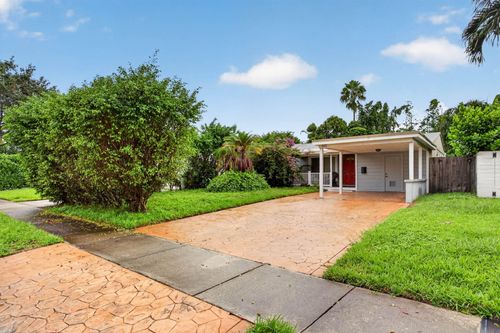5433 Ne 5th Ave, Oakland Park, FL, 33334-2460 | Card Image