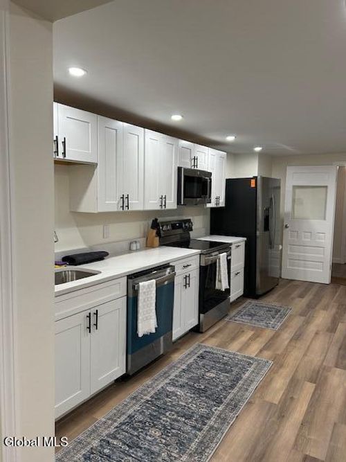 31-33 Glen Street, Ballston Spa, NY, 12020 | Card Image