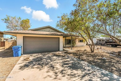 3448 W Dailey St, Phoenix, AZ, 85053-5630 | Card Image