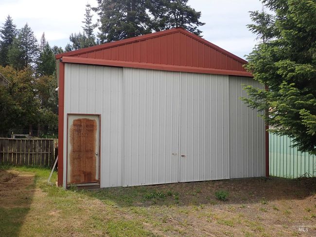 921 N Main St, House other with 3 bedrooms, 2 bathrooms and 3 parking in Weippe ID | Image 6