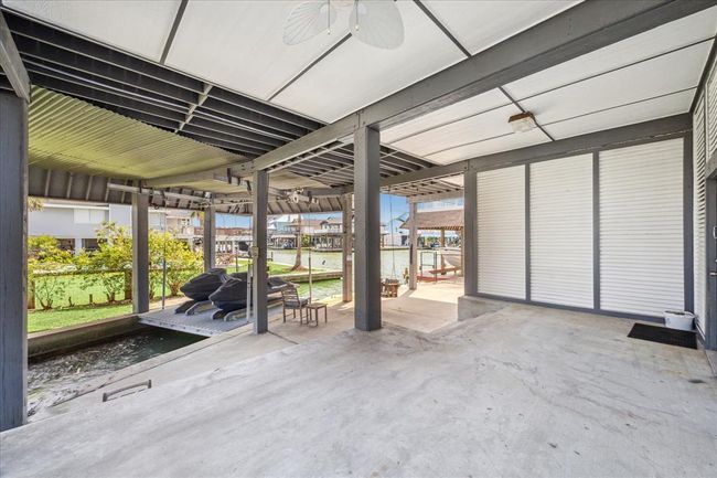 138 Isles End Rd, House other with 4 bedrooms, 3 bathrooms and 2 parking in Tiki Island TX | Image 29