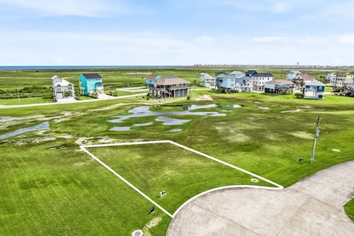 3807 Carmel Ct, Galveston, TX, 77554-6913 | Card Image
