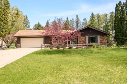 1438 Heather Cir, Hubertus, WI, 53033-9620 | Card Image