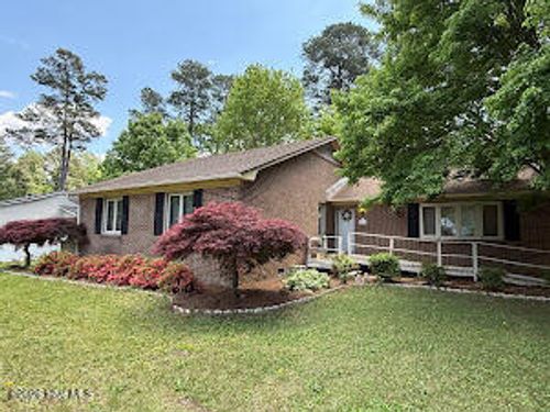 314 Sumner Ave, Roseboro, NC, 28382-8896 | Card Image