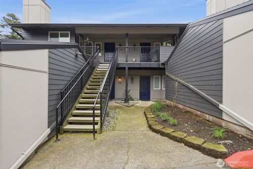 j73-6208 Ne 17th Ave, Vancouver, WA, 98665-0592 | Card Image